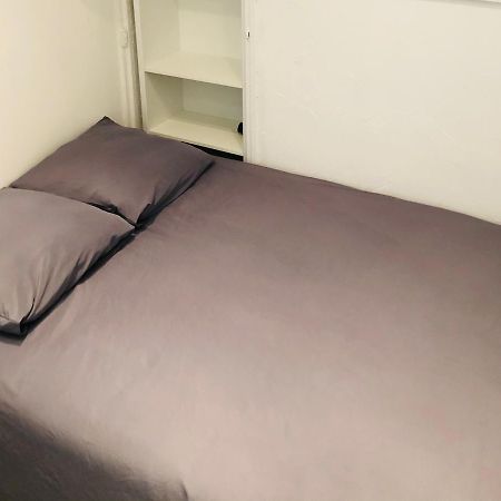 Room Appart Narbonne Luaran gambar