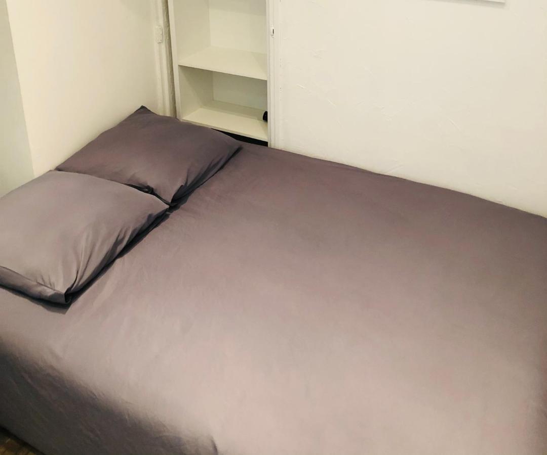 Room Appart Narbonne Luaran gambar